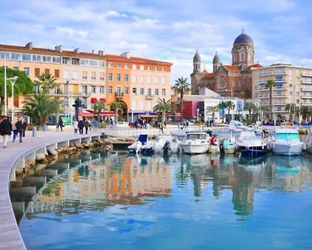 Les Studios Famandiers Saint-Raphaël Exterior foto